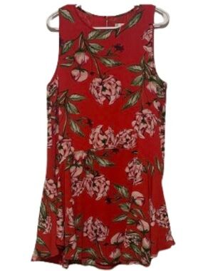 Women’s Sleeveless Floral Asymmetrical 
Dress Large